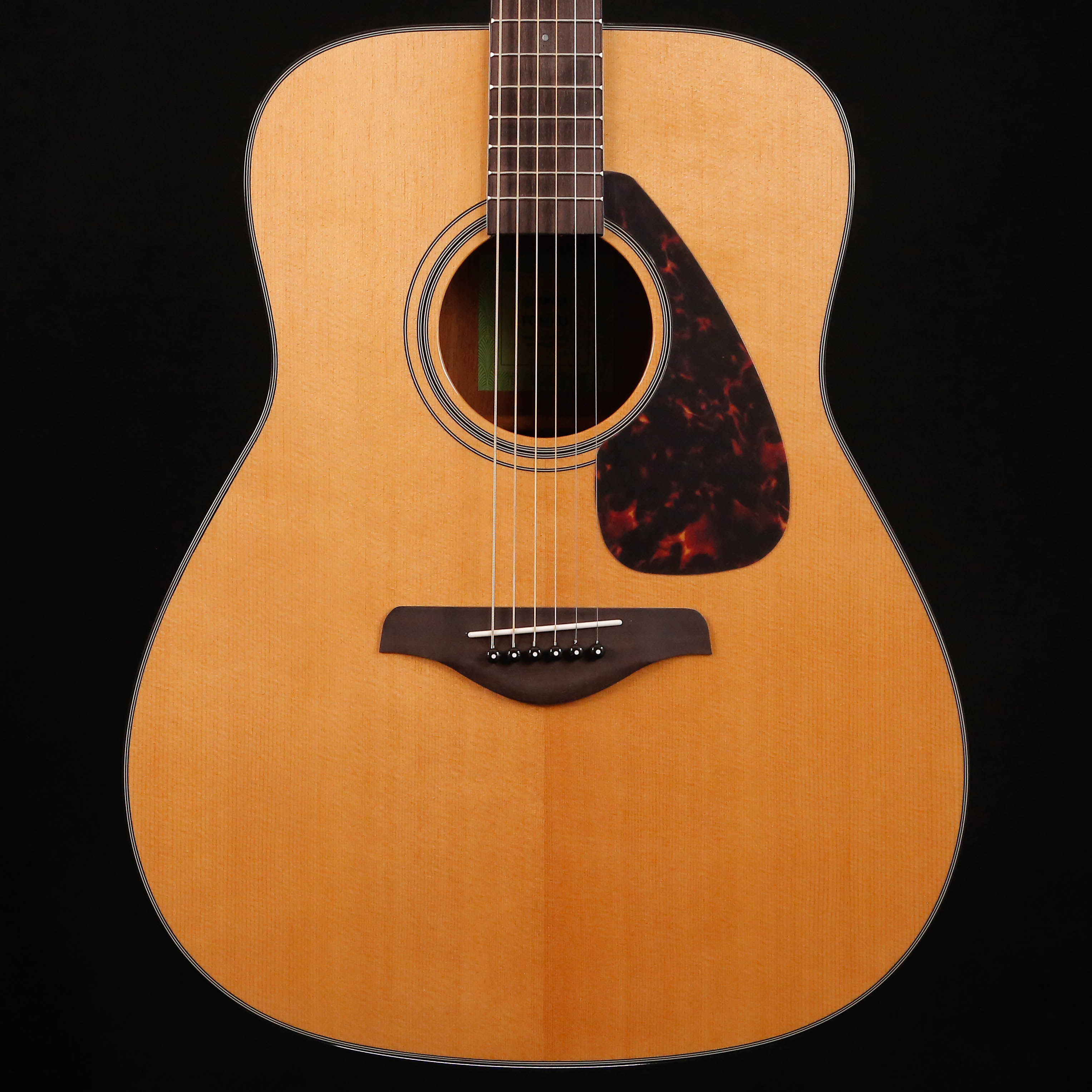 Yamaha FG800J Solid-Top Dreadnought Acoustic, Natural