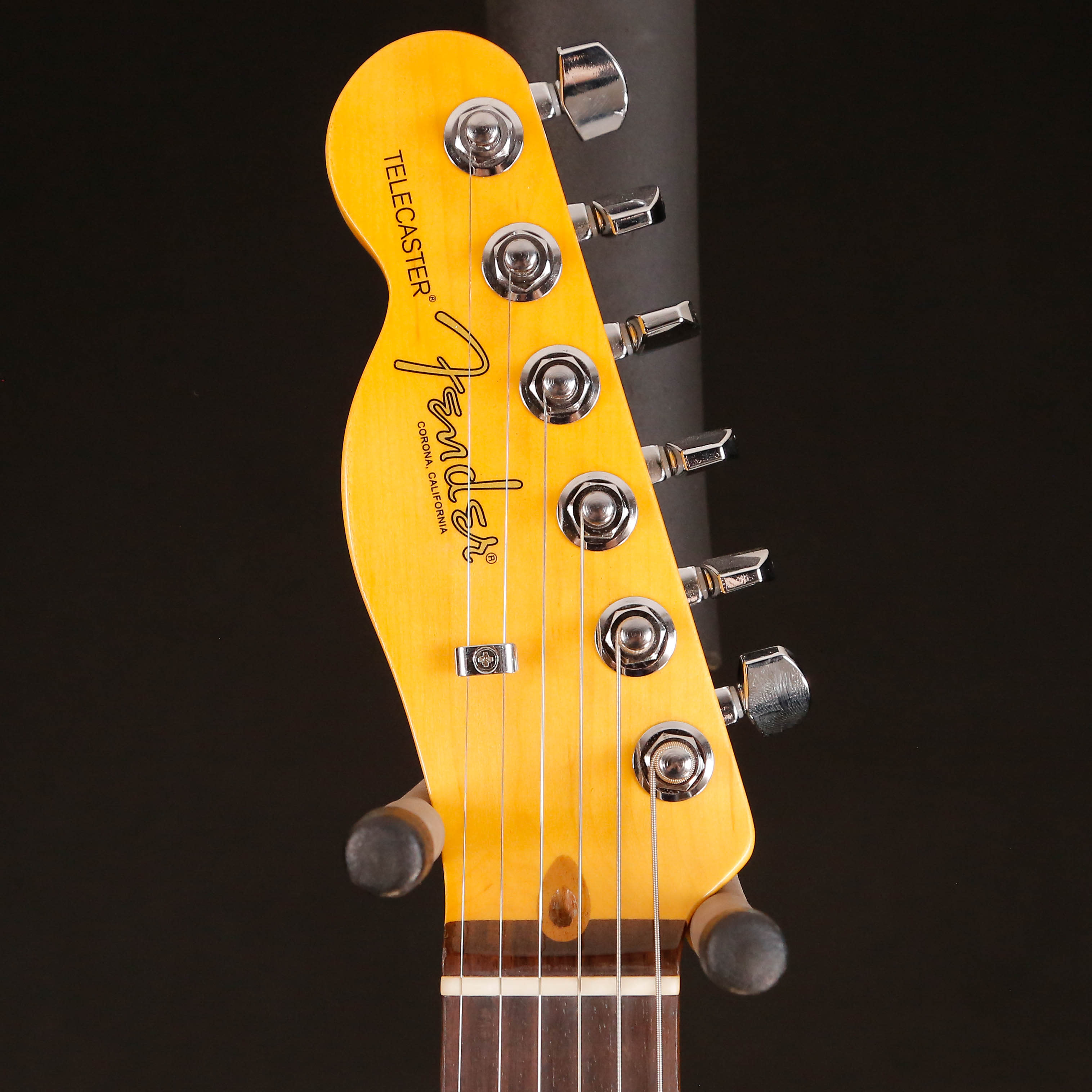Fender American Professional II Telecaster LH, 3-Color SB