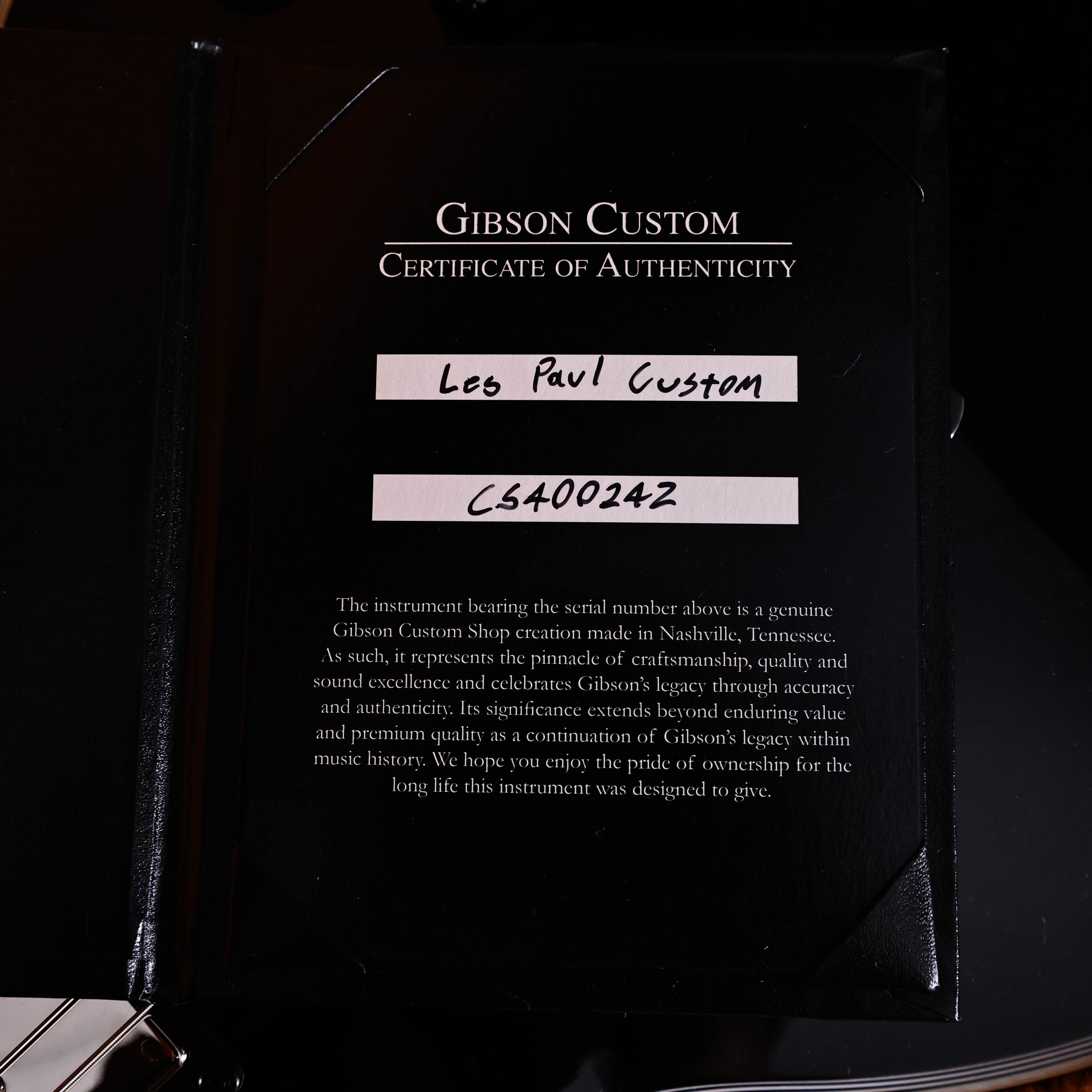 Gibson Les Paul Custom, Ebony Gloss Finish, Nickel Hardware 10lbs 1.3oz DAMAGED return