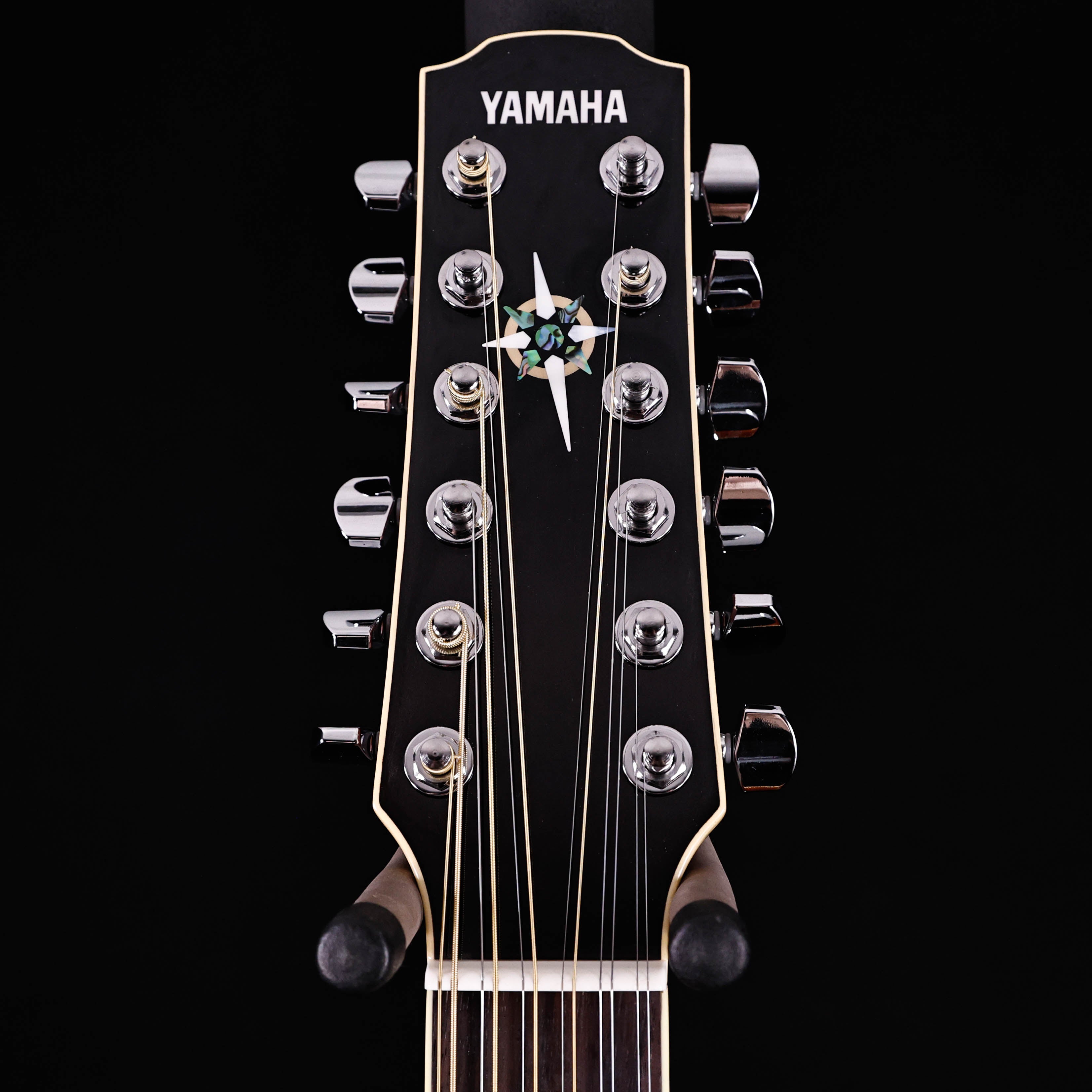 Yamaha CPX700II-12 12-String Med-Jumbo Acoustic Electric Cutaway, Natural 4lbs 15.9oz
