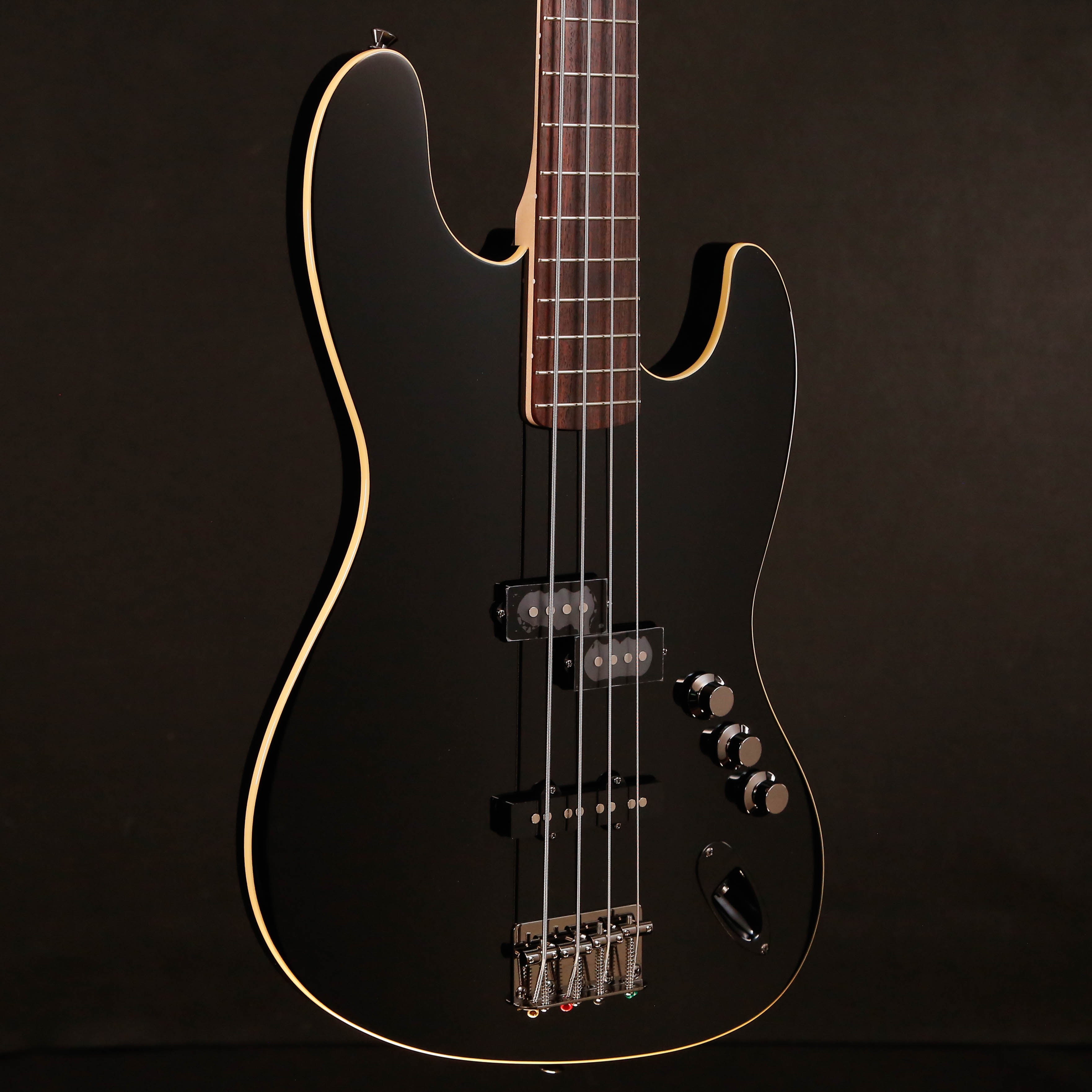 Fender Aerodyne Jazz Bass Black w P/J Pickup Configuration