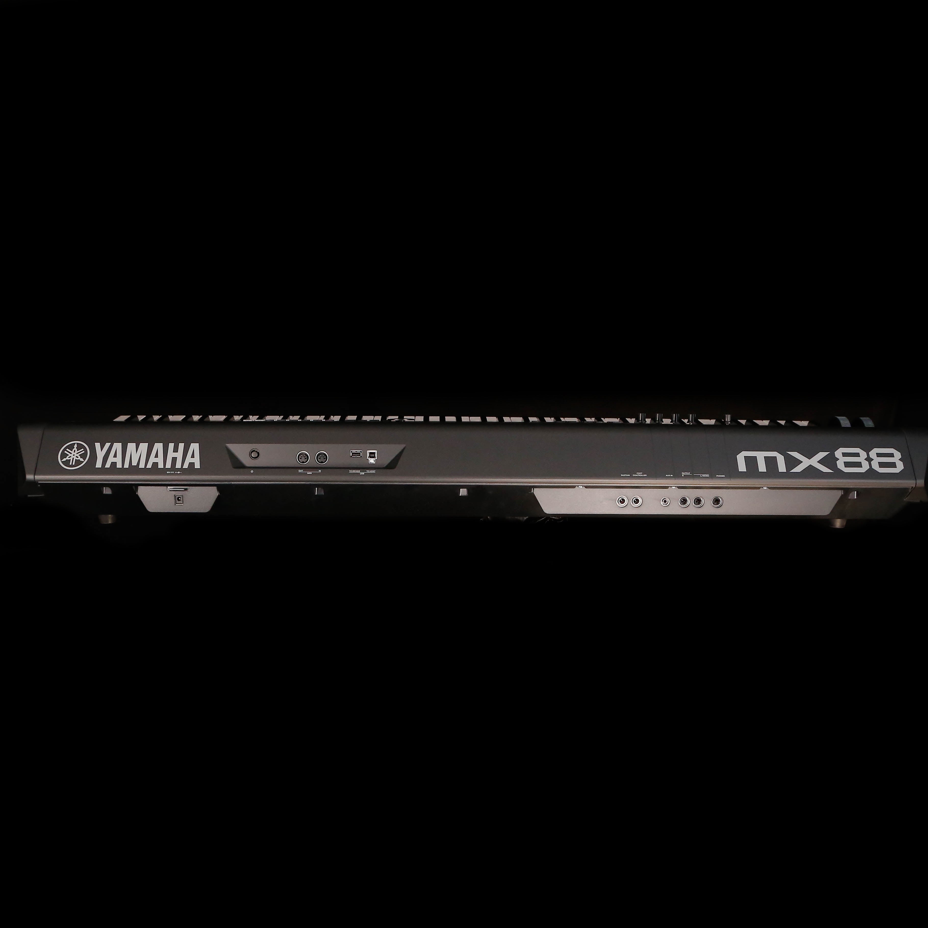Yamaha MX88BK 88 Key Weighted Action Piano / Synthesizer