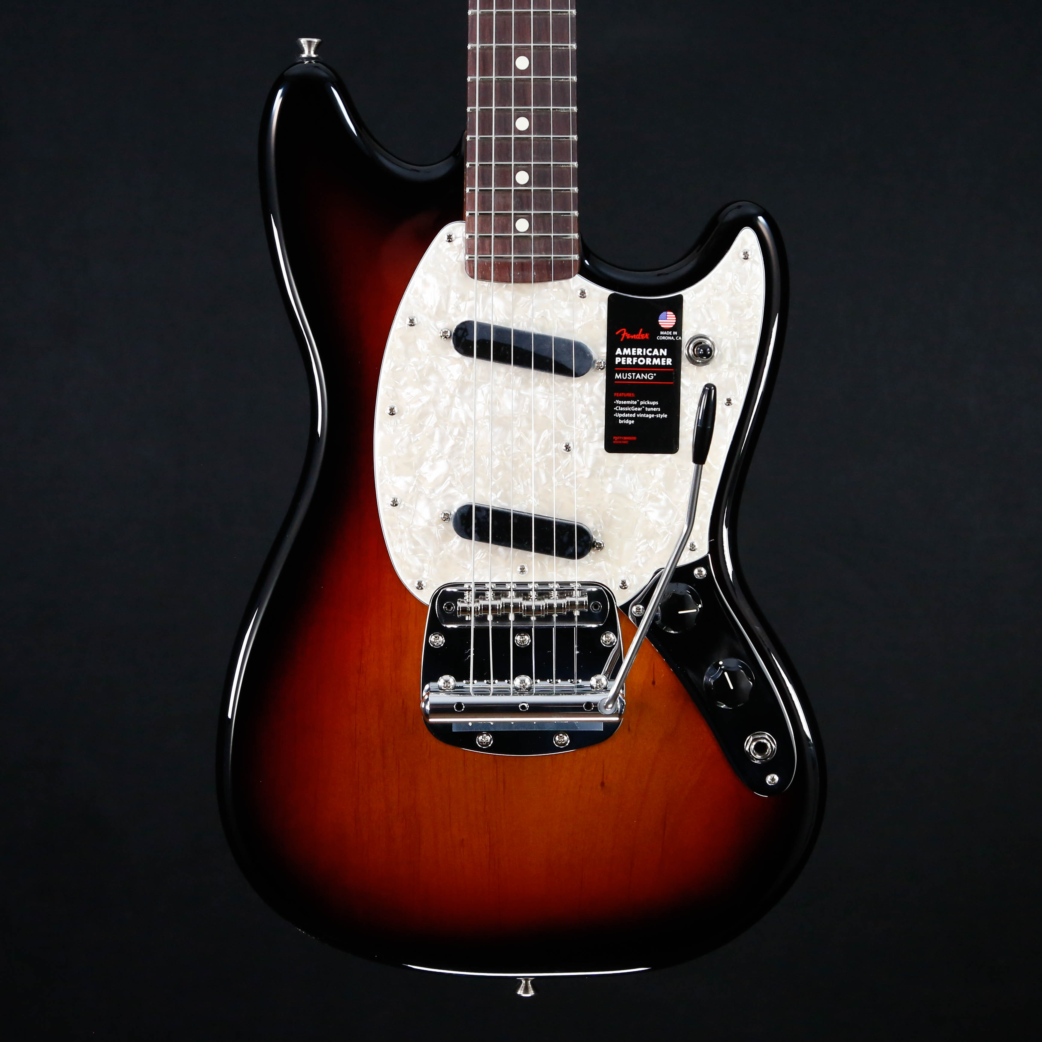 Fender American Performer Mustang, Rosewood Fbd, 3-Tone Sunburst