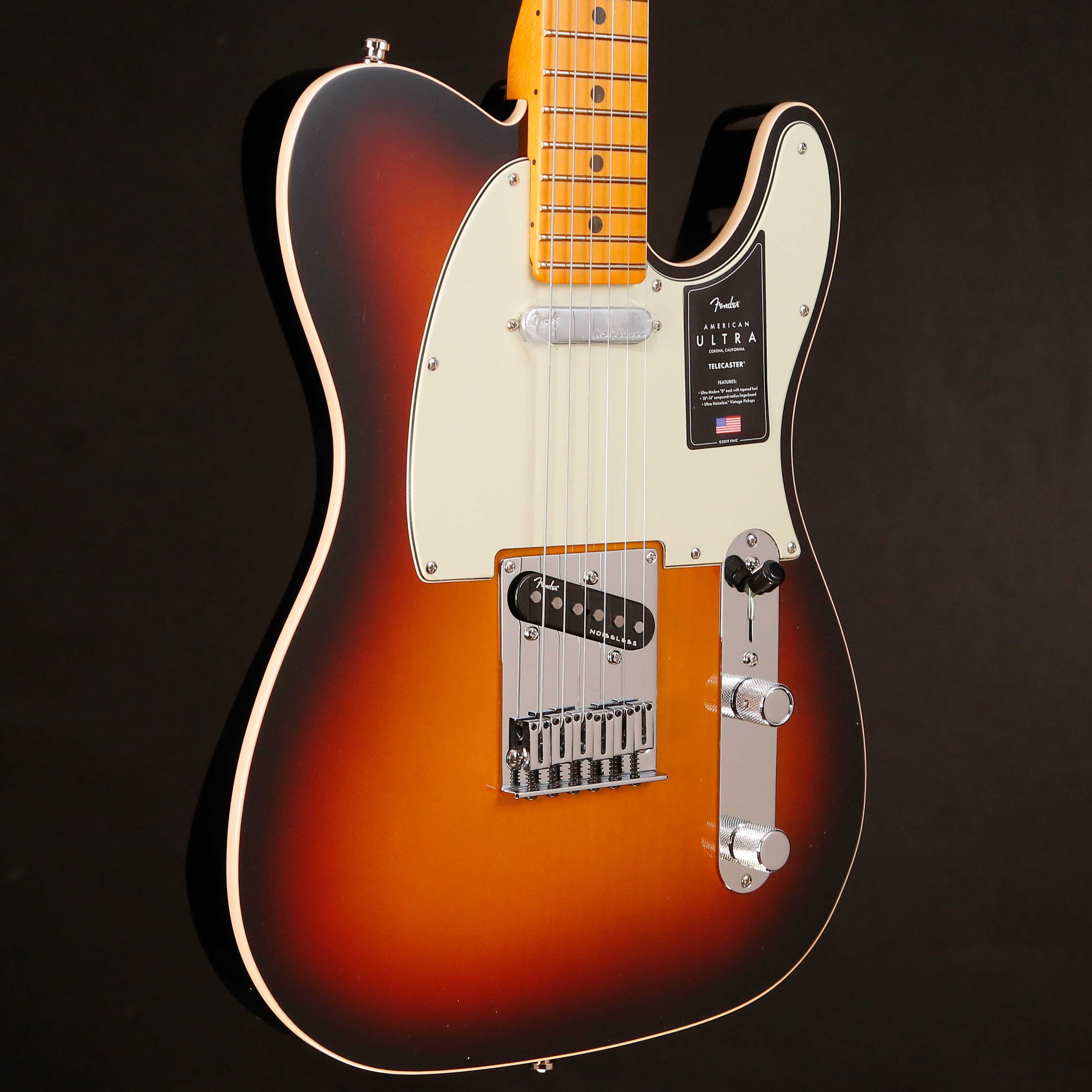 Fender American Ultra Telecaster, Maple, Ultraburst
