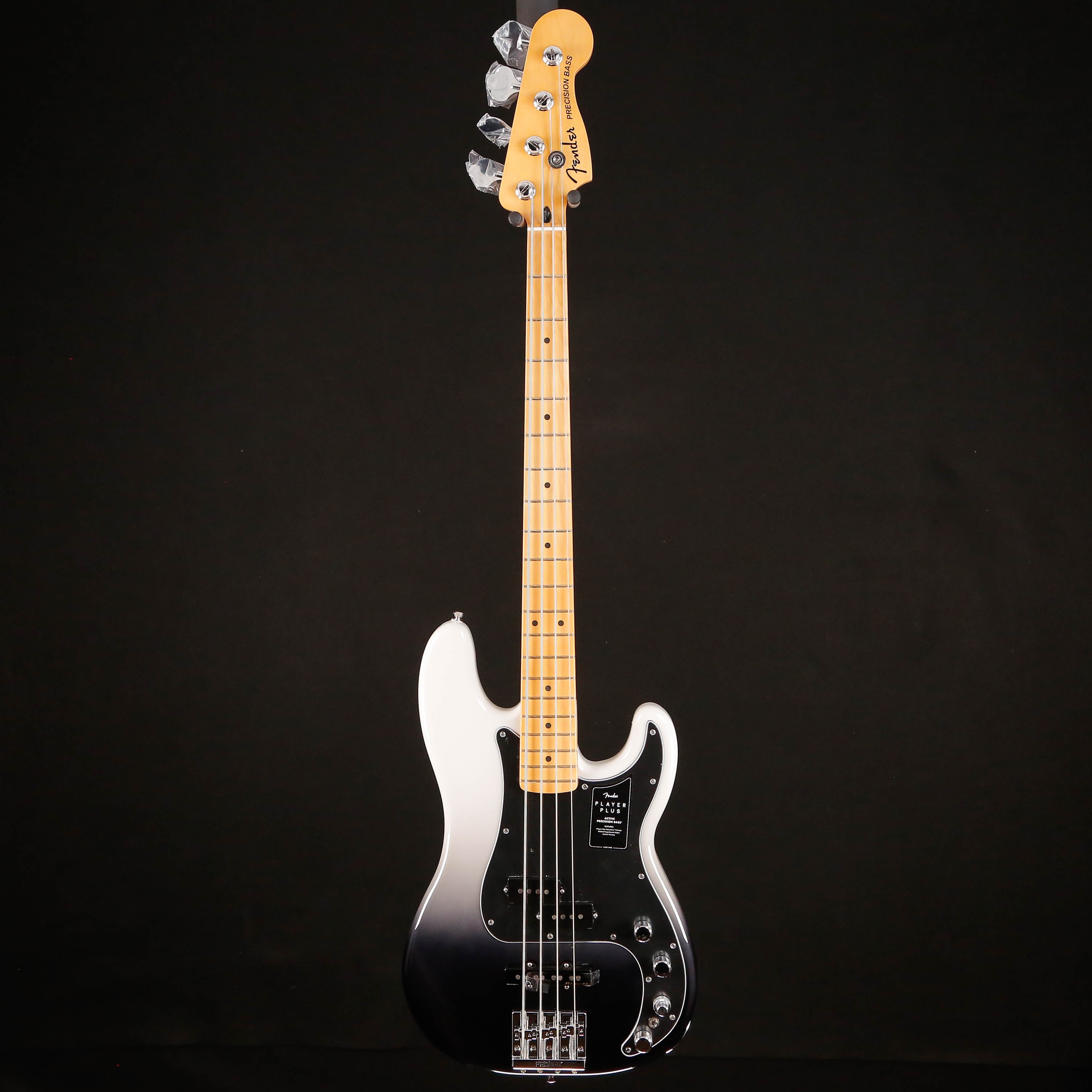 Fender Player Plus Precision Bass, Maple Fingerboard, Silver Smoke