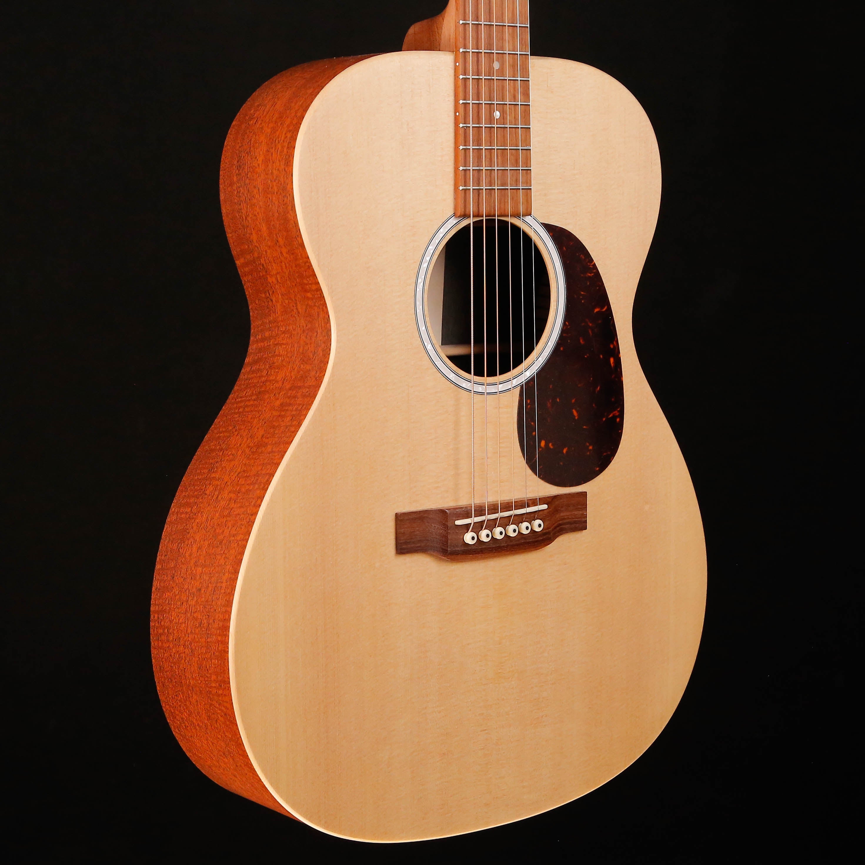 Martin 000-X2E X Series (Gig Bag Included)