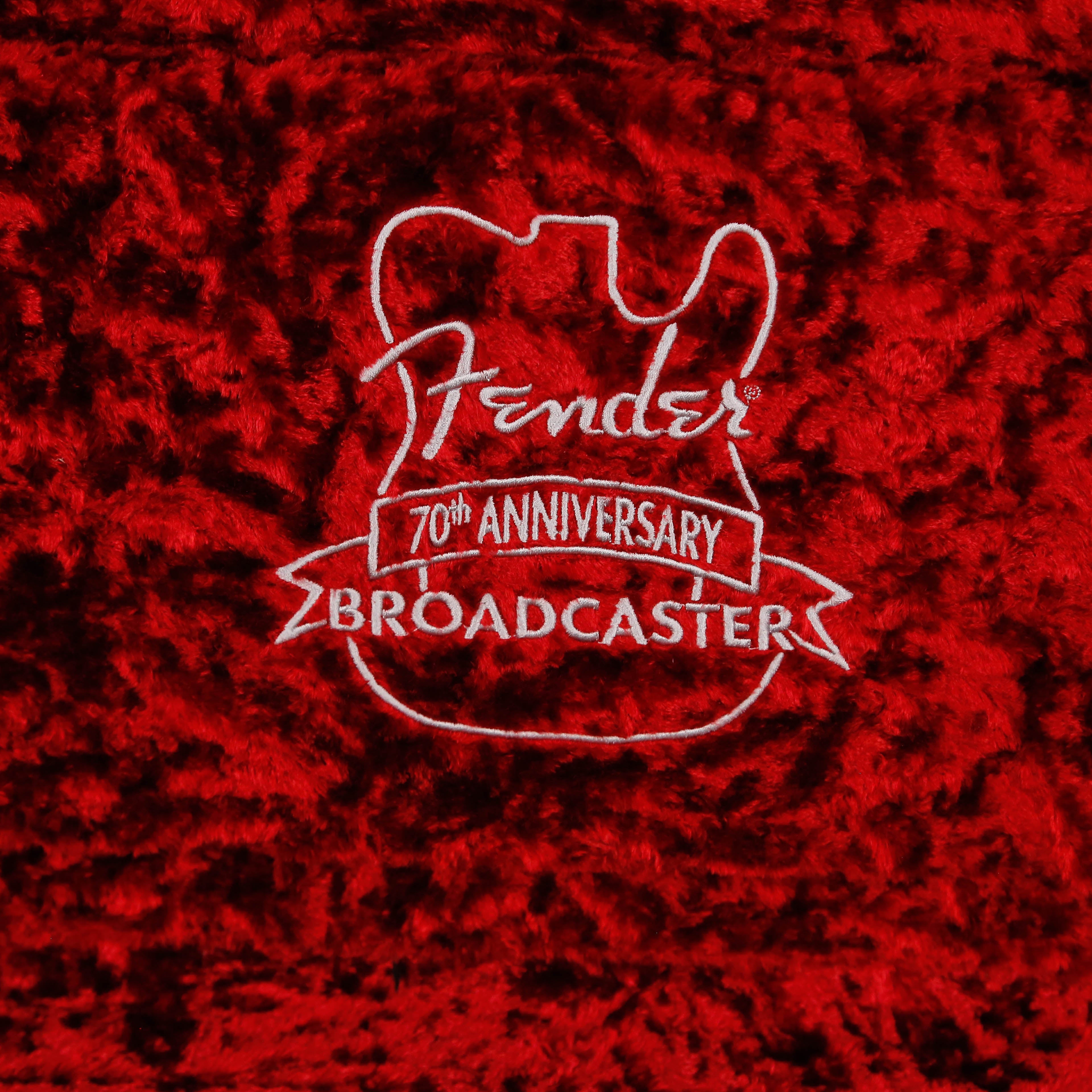 Fender 70th Anniversary Broadcaster Telecaster, Blackguard Blonde