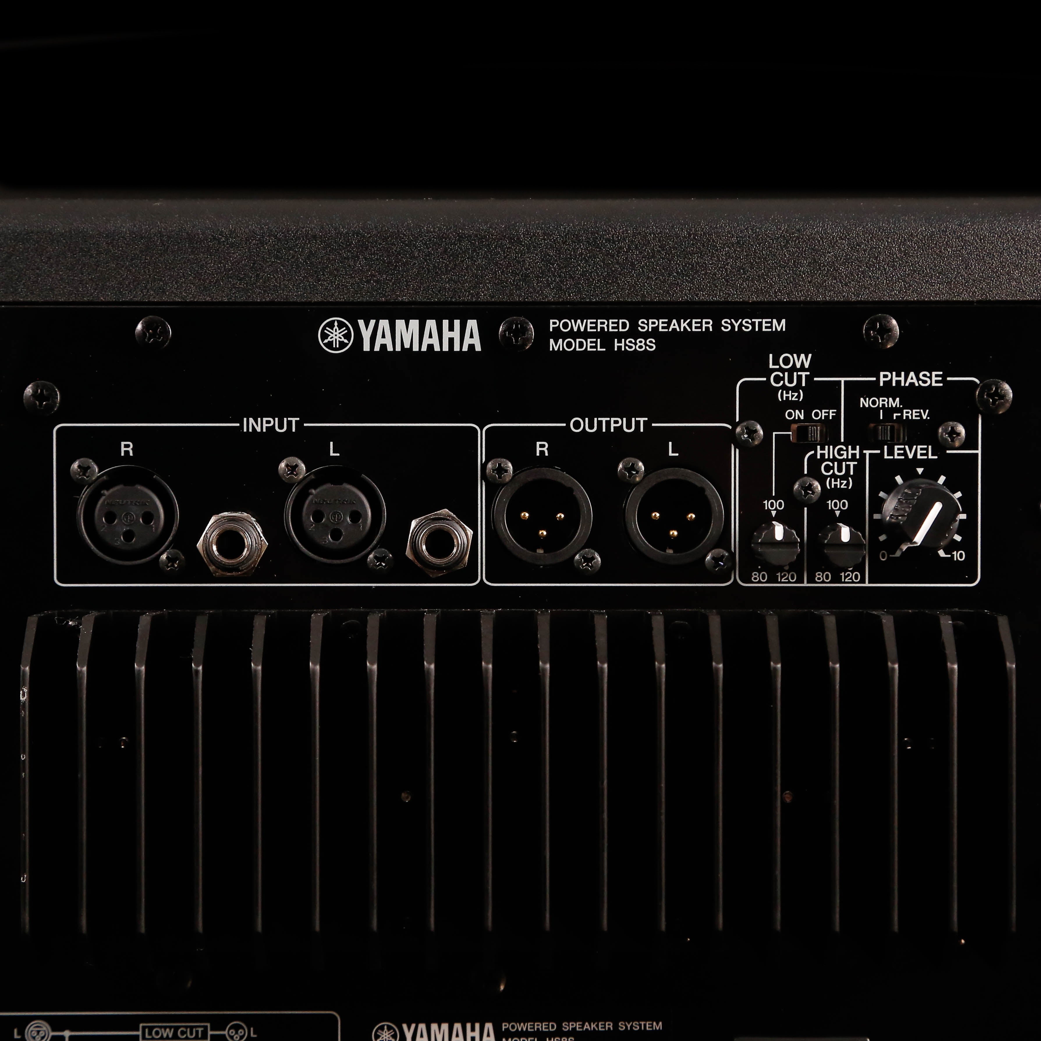 Yamaha HS8S 8'' Powered Subwoofer, Black Cabinet